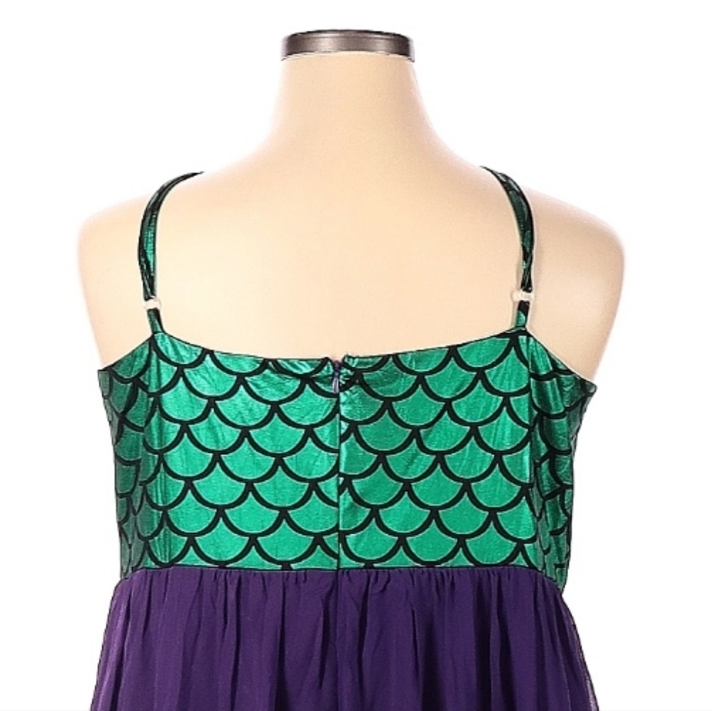 Rosegal Green Scale-Print Bodice with Purple High-Low Skirt Dress - Picture 4 of 11